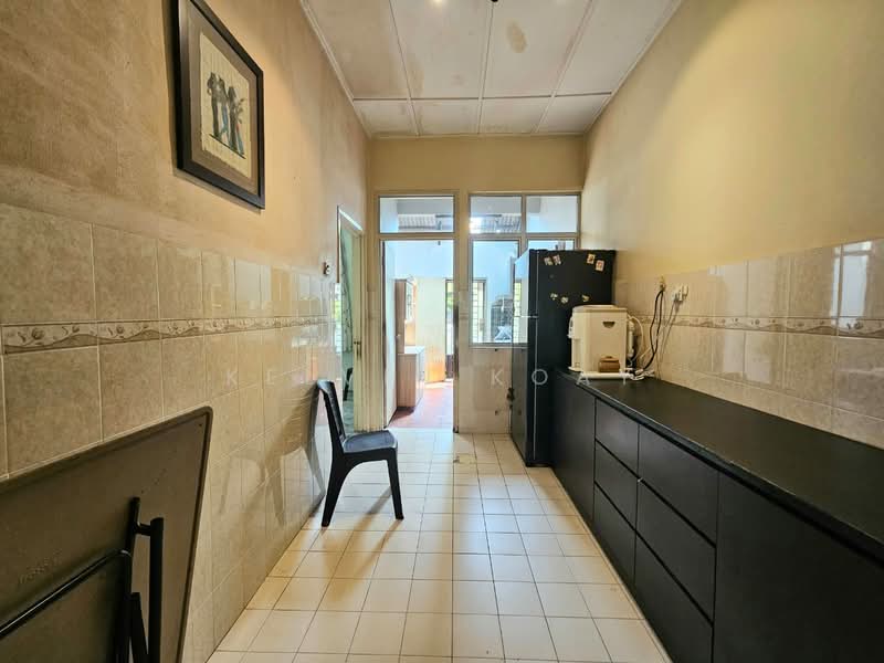 Rumah Teres 1 Tingkat untuk Dijual di Taman Setia Indah (Tebrau) - Kelvin Koay - Kitchen - PropertyGuru.com.my