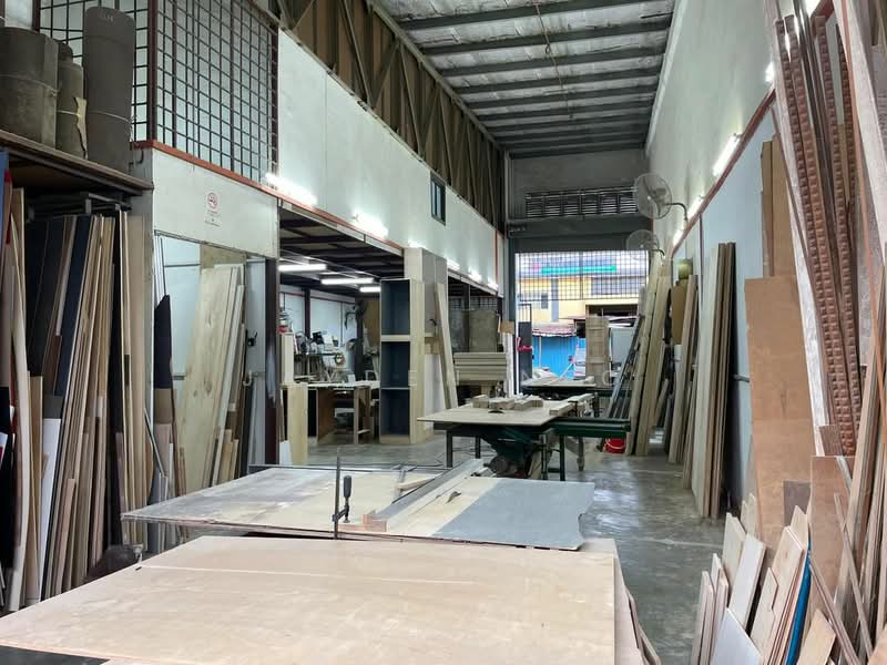 Kilang untuk Dijual di Taman Daya (Johor Bahru) - Jayden Neo - Interior - PropertyGuru.com.my