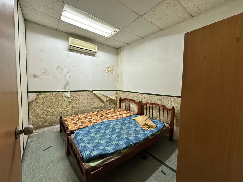 Kedai untuk Dijual di George Town (Penang) - SERENEN TEH - Bedroom - PropertyGuru.com.my