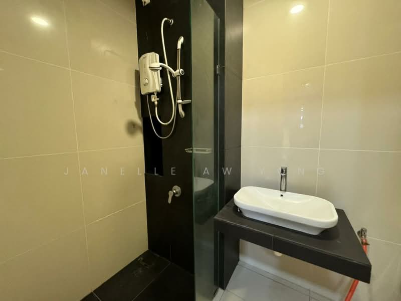 Servis Apartment untuk Disewa di Eco Nest - Janelle Aw Yong - Bathroom - PropertyGuru.com.my