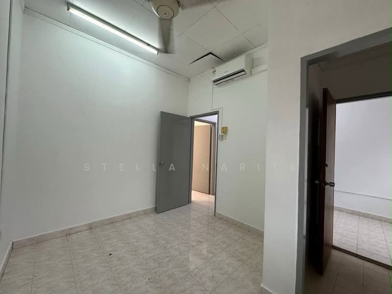 Terraced House for Sale in Taman Mutiara Rini (Skudai) - Stella Narita - Interior - PropertyGuru.com.my