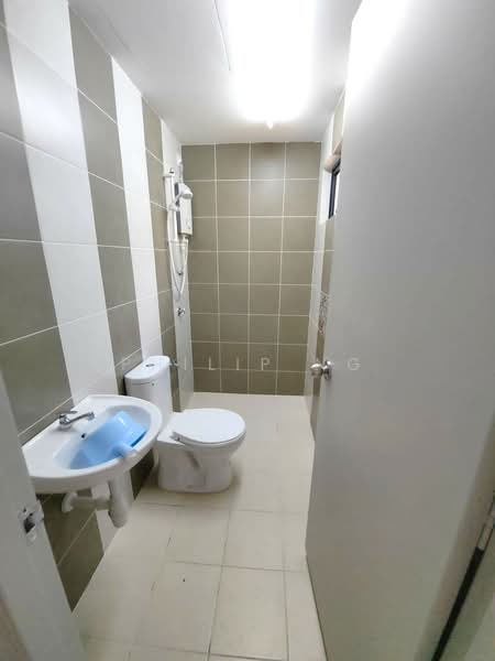 Service Residence for Rent at Residensi Emas - Philip Ng - Bathroom - PropertyGuru.com.my