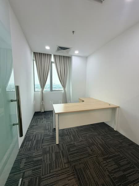 Office for Rent in Bandar Puteri Puchong (Puchong) - Amanda Lock - Interior - PropertyGuru.com.my