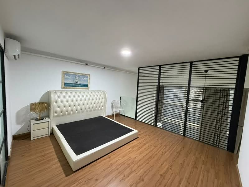 Service Residence for Sale at SOHO @ Empire City - Jacksley Wong - Bedroom - PropertyGuru.com.my