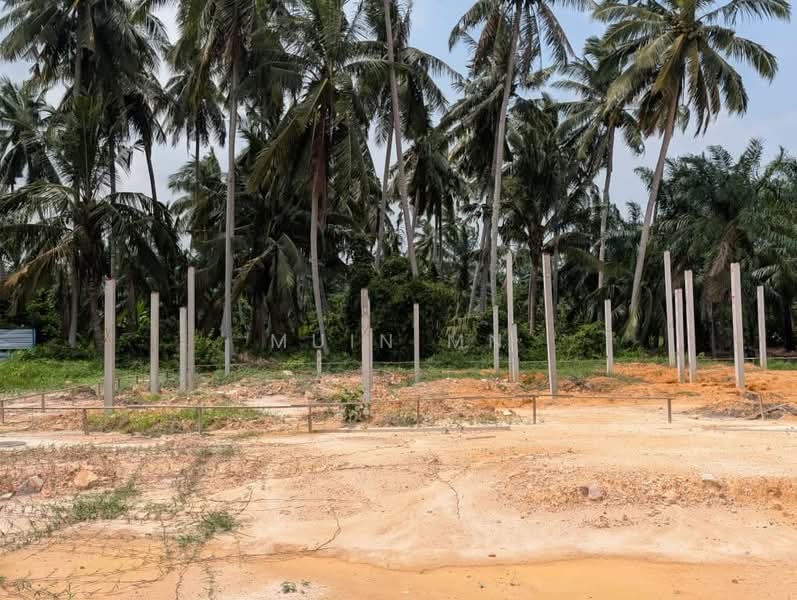 Rumah Berkembar untuk Dijual di Kapar (Selangor) - Muin Mn - Exterior - PropertyGuru.com.my