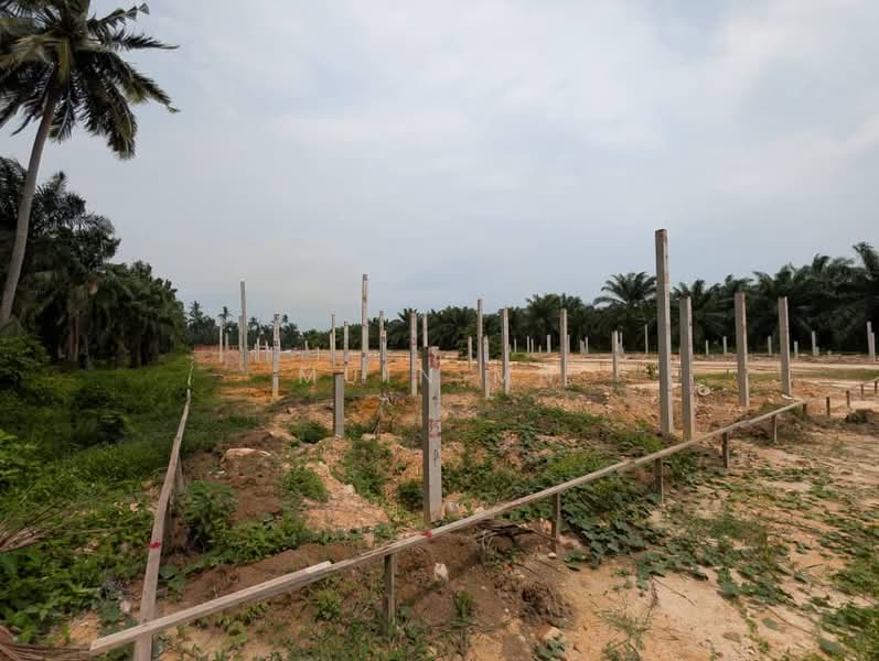 Rumah Berkembar untuk Dijual di Kapar (Selangor) - Muin Mn - Exterior - PropertyGuru.com.my