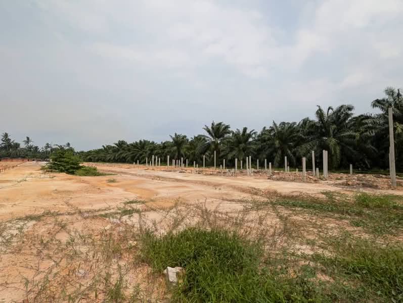 Rumah Berkembar untuk Dijual di Kapar (Selangor) - Muin Mn - Exterior - PropertyGuru.com.my