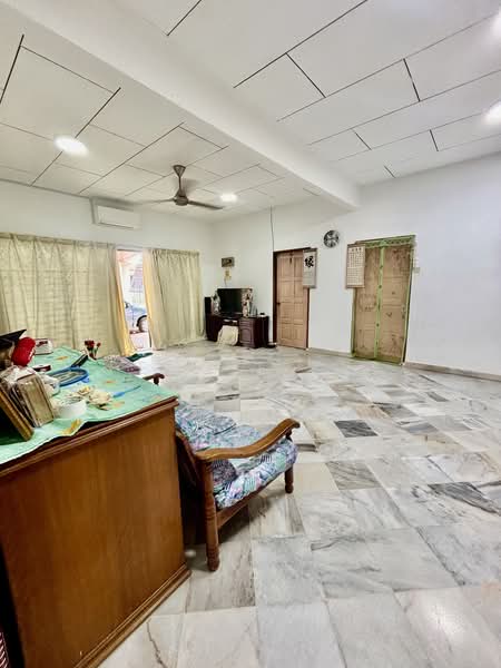 1-storey Terraced House for Sale in Teluk Intan (Perak) - Fennie Tee - PropertyGuru.com.my