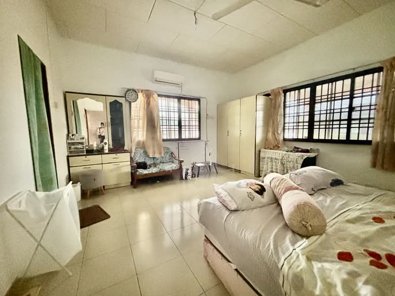 1-storey Terraced House for Sale in Teluk Intan (Perak) - Fennie Tee - PropertyGuru.com.my