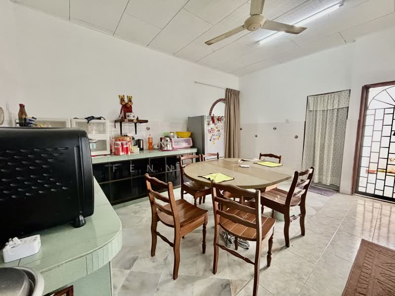 1-storey Terraced House for Sale in Teluk Intan (Perak) - Fennie Tee - PropertyGuru.com.my
