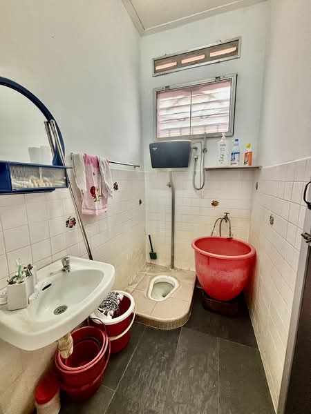1-storey Terraced House for Sale in Teluk Intan (Perak) - Fennie Tee - PropertyGuru.com.my
