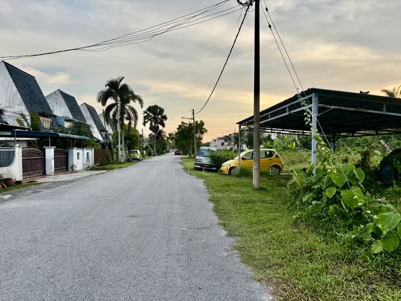 2-storey Terraced House for Sale in Changkat Jong (Perak) - Fennie Tee - Exterior - PropertyGuru.com.my