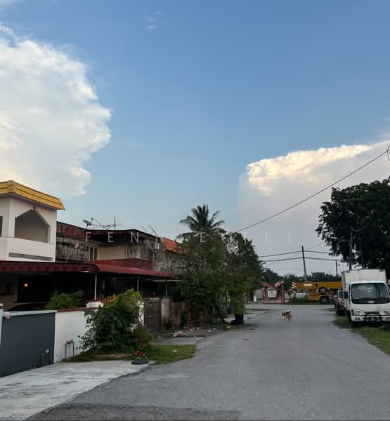 2-storey Terraced House for Sale in Changkat Jong (Perak) - Fennie Tee - Exterior - PropertyGuru.com.my