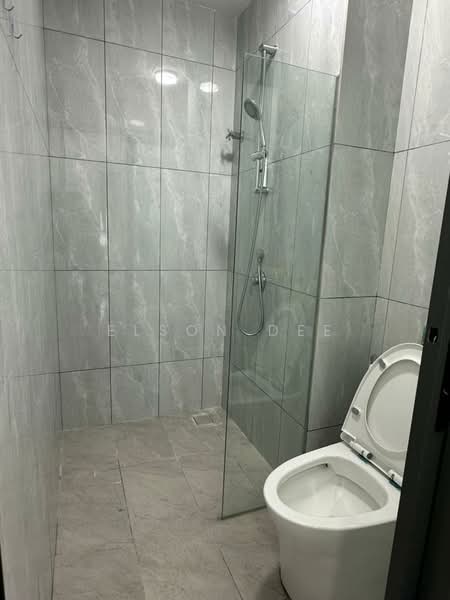 Pangsapuri untuk Disewa di Savana @ Batu Kawan - Elson Dee - Bathroom - PropertyGuru.com.my