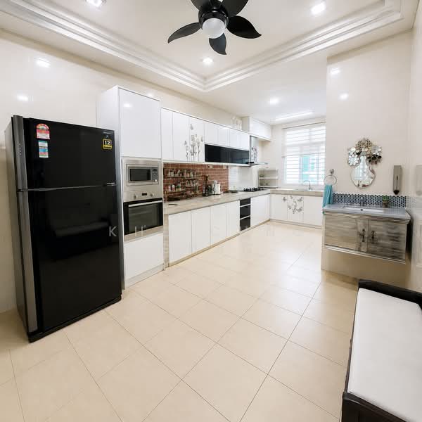 Rumah Teres 2 Tingkat untuk Dijual di TAMAN PUCHONG UTAMA (Puchong) - Kho Chng Guan - Kitchen - PropertyGuru.com.my