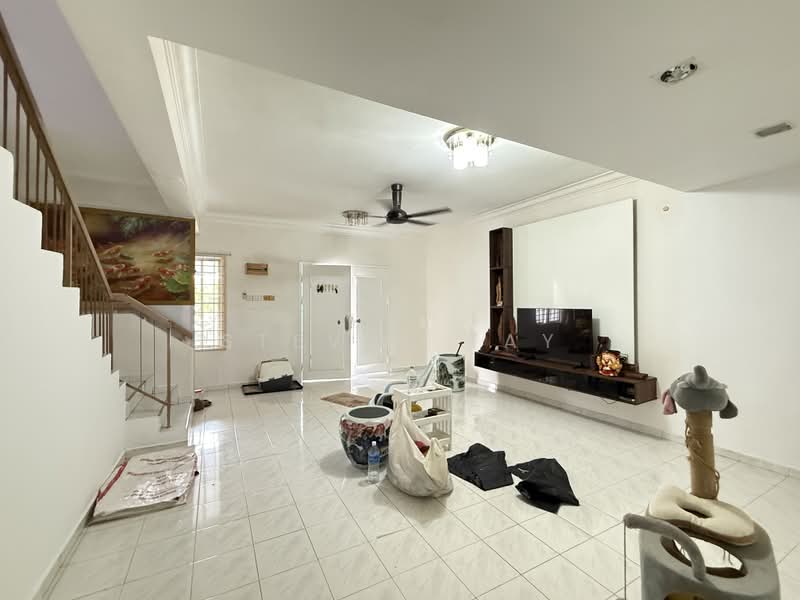 Rumah Teres 2 Tingkat untuk Dijual di Bandar Mahkota Cheras (Cheras) - Steven Tay - Living Room - PropertyGuru.com.my