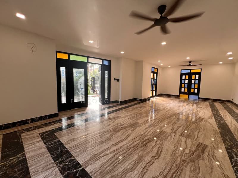 Rumah Banglo untuk Dijual di Gelugor (Penang) - Enoch Tiu - Living Room - PropertyGuru.com.my