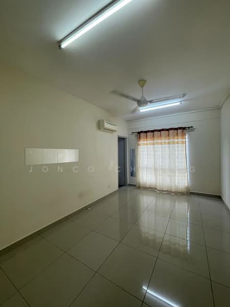 Kondominium untuk Disewa di Imperial Residence - Jonco Cheong - Living Room - PropertyGuru.com.my