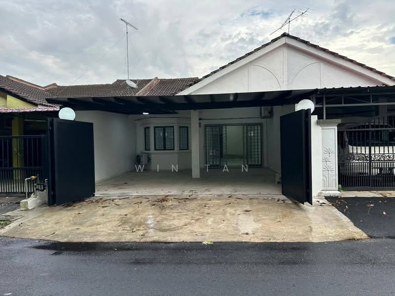 Rumah Teres 2 Tingkat untuk Disewa di Taman Putri Kulai (Kulai) - Win Tan - PropertyGuru.com.my