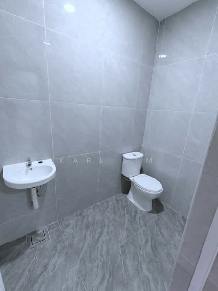 2-storey Terraced House for Sale in Bukit Indah (Iskandar Puteri (Nusajaya)) - Karl Lim - Bathroom - PropertyGuru.com.my