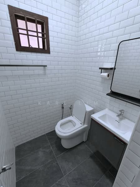 2-storey Terraced House for Sale in Bukit Indah (Iskandar Puteri (Nusajaya)) - Karl Lim - Bathroom - PropertyGuru.com.my