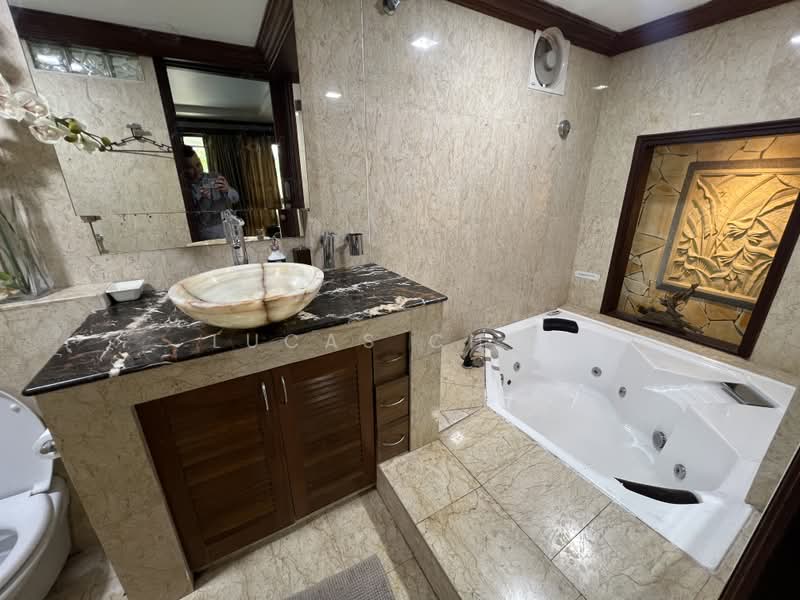 Rumah Banglo untuk Dijual di Taman Melawati (Ulu Kelang) - Lucas Choo - Bathroom - PropertyGuru.com.my