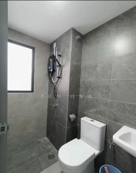 Servis Apartment untuk Disewa di Traders Park - Ken Lim - Bathroom - PropertyGuru.com.my