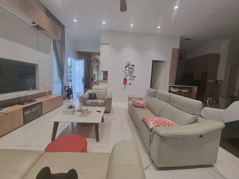 Rumah Banglo untuk Disewa di Setia Ecohill (Semenyih) - CK Law - Living Room - PropertyGuru.com.my