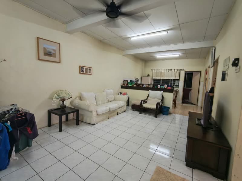 Townhouse for Sale in Bukit Rimau (Shah Alam) - Cheah Wei Kit - Living Room - PropertyGuru.com.my