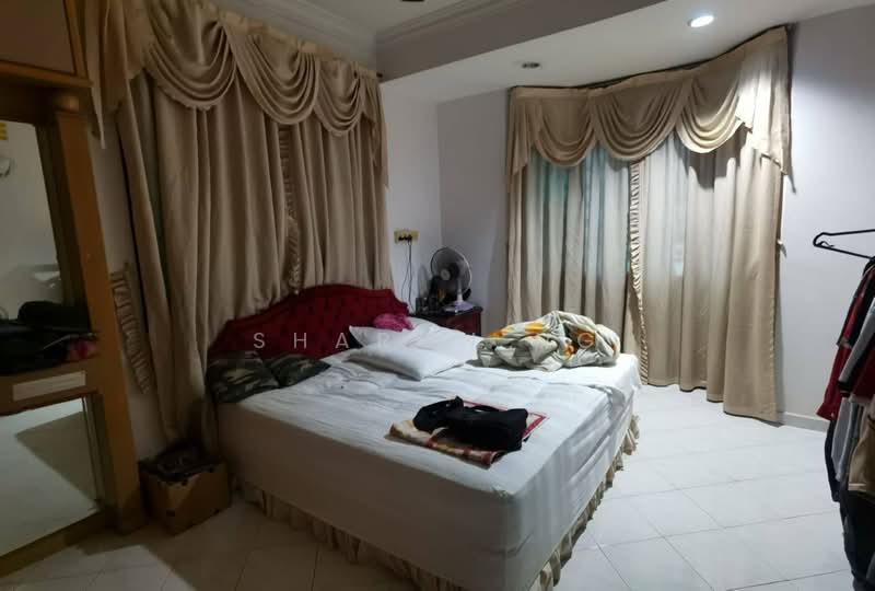 Semi-Detached House for Sale in Taman Molek (Johor Bahru) - Sharon Ng - Bedroom - PropertyGuru.com.my
