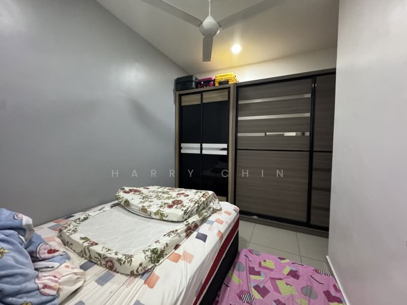 Rumah Teres 2 Tingkat untuk Dijual di Karak (Pahang) - Harry Chin - Bedroom - PropertyGuru.com.my