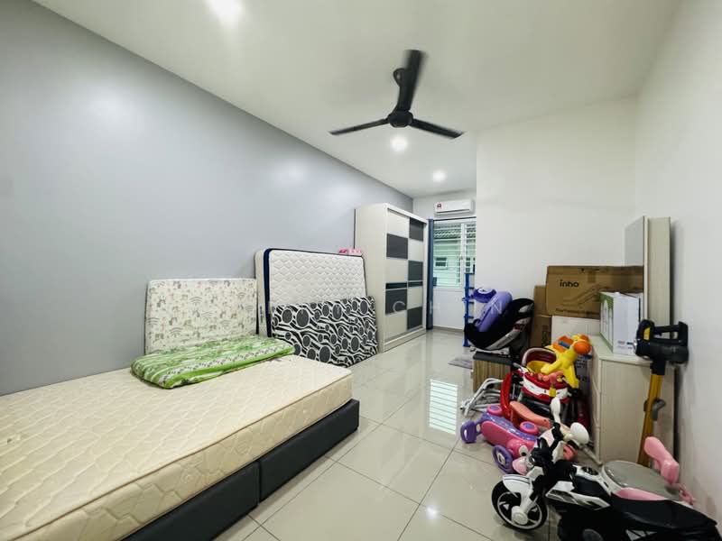 Rumah Teres 2 Tingkat untuk Dijual di Karak (Pahang) - Harry Chin - Bedroom - PropertyGuru.com.my