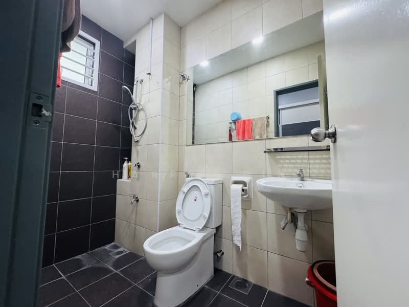 Rumah Teres 2 Tingkat untuk Dijual di Karak (Pahang) - Harry Chin - Bathroom - PropertyGuru.com.my