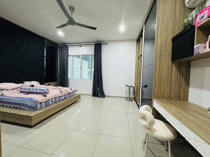 Rumah Teres 2 Tingkat untuk Dijual di Karak (Pahang) - Harry Chin - Bedroom - PropertyGuru.com.my