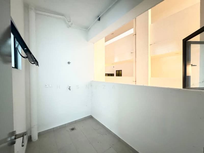 Service Residence for Sale at Sinaran @ Utropolis - Hasnizam . - PropertyGuru.com.my