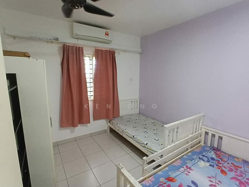 Pangsapuri untuk Disewa di Pangsapuri Seri Mutiara - Ken Ong - Bedroom - PropertyGuru.com.my