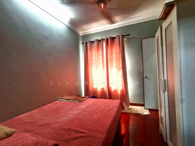 Rumah Teres 2 Tingkat untuk Dijual di Subang Bestari (Shah Alam) - Ziana Najib - Bedroom - PropertyGuru.com.my