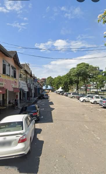 Shop for Rent in Taman Molek (Johor Bahru) - Chew Jia Jia - Exterior - PropertyGuru.com.my