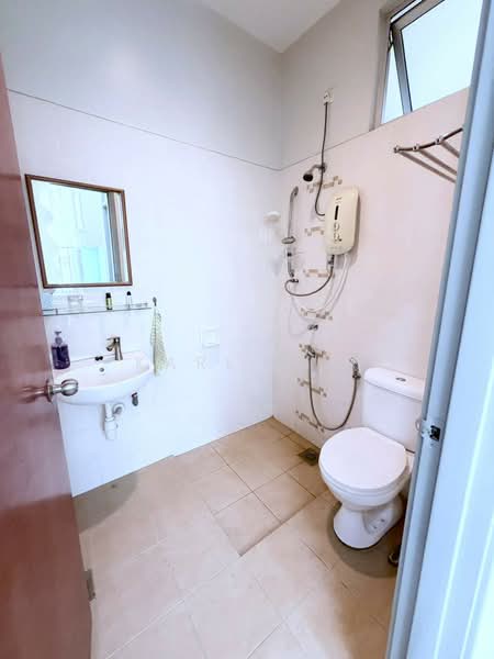 2-storey Terraced House for Sale in Taman Ponderosa (Johor Bahru) - Karl Lim - Bathroom - PropertyGuru.com.my