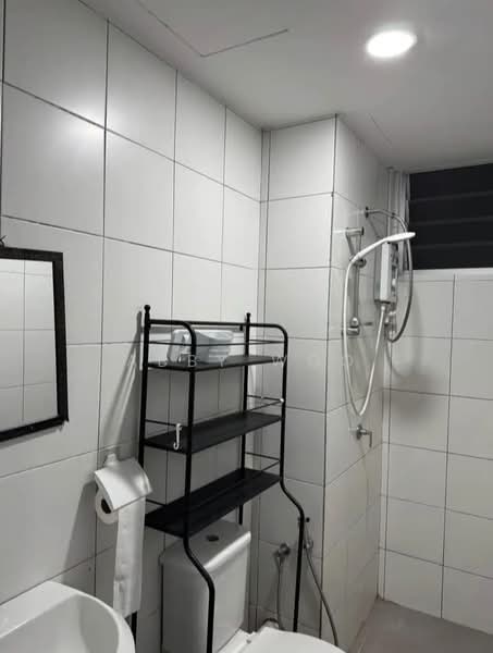 Servis Apartment untuk Disewa di The Stone - Abby Woo - Bathroom - PropertyGuru.com.my