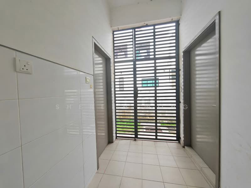 Rumah Teres 2 Tingkat untuk Disewa di Taman Redang (Johor Bahru) - Shereen Wong - Corridor - PropertyGuru.com.my