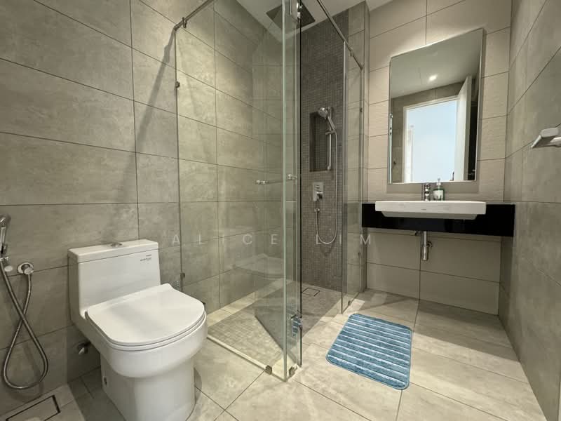 Servis Apartment untuk Dijual di The Sentral Suites - Alice Lim - Bathroom - PropertyGuru.com.my