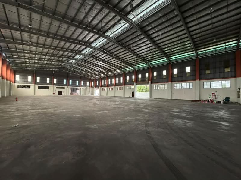 Detached Factory for Rent in Bandar Baru Permas Jaya (Permas Jaya) - Yip . - Interior - PropertyGuru.com.my