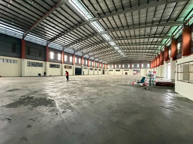 Detached Factory for Rent in Bandar Baru Permas Jaya (Permas Jaya) - Yip . - Interior - PropertyGuru.com.my