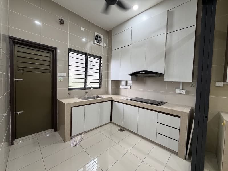 Rumah Teres 2 Tingkat untuk Dijual di Bandar Damai Perdana (Cheras) - Kris Tan - Kitchen - PropertyGuru.com.my