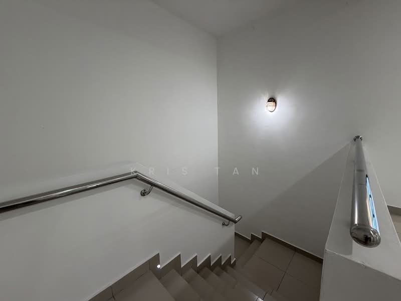 Rumah Teres 2 Tingkat untuk Dijual di Bandar Damai Perdana (Cheras) - Kris Tan - Corridor - PropertyGuru.com.my