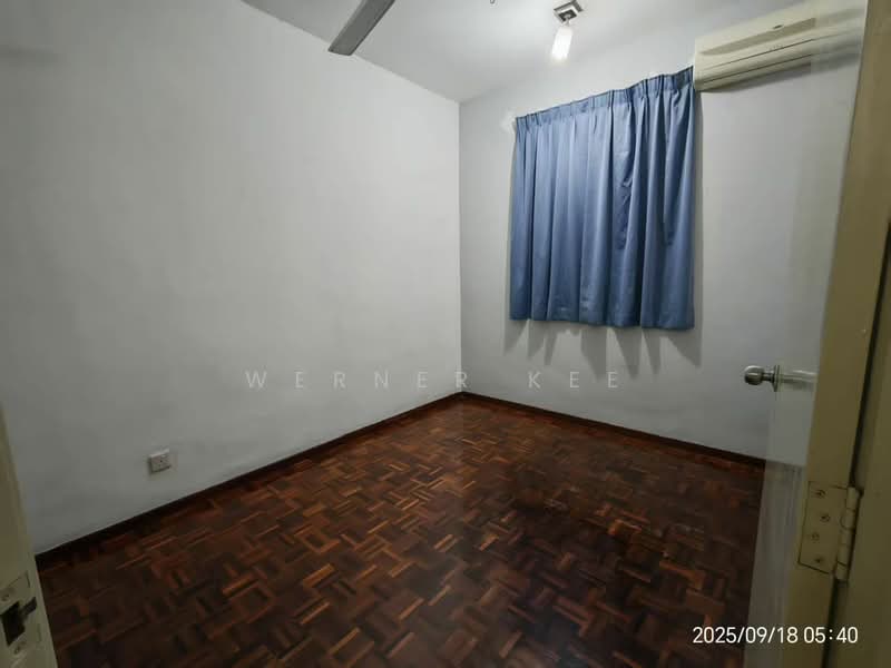 Apartment for Sale at Bayu Puteri 1 - Werner Kee - Bedroom - PropertyGuru.com.my