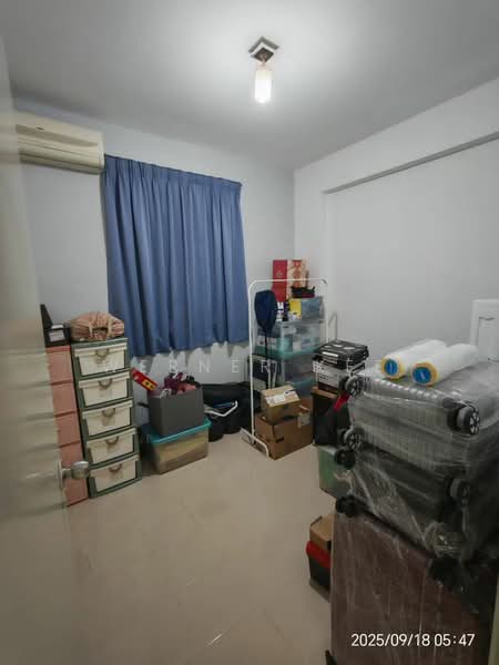 Apartment for Sale at Bayu Puteri 1 - Werner Kee - Bedroom - PropertyGuru.com.my