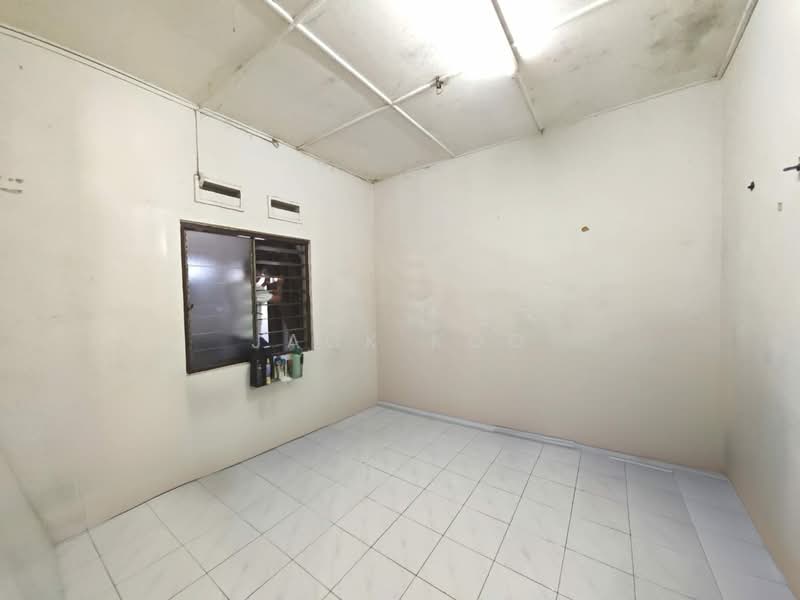 1-storey Terraced House for Sale in Taman Century (Johor Bahru) - Jack Koo - Interior - PropertyGuru.com.my
