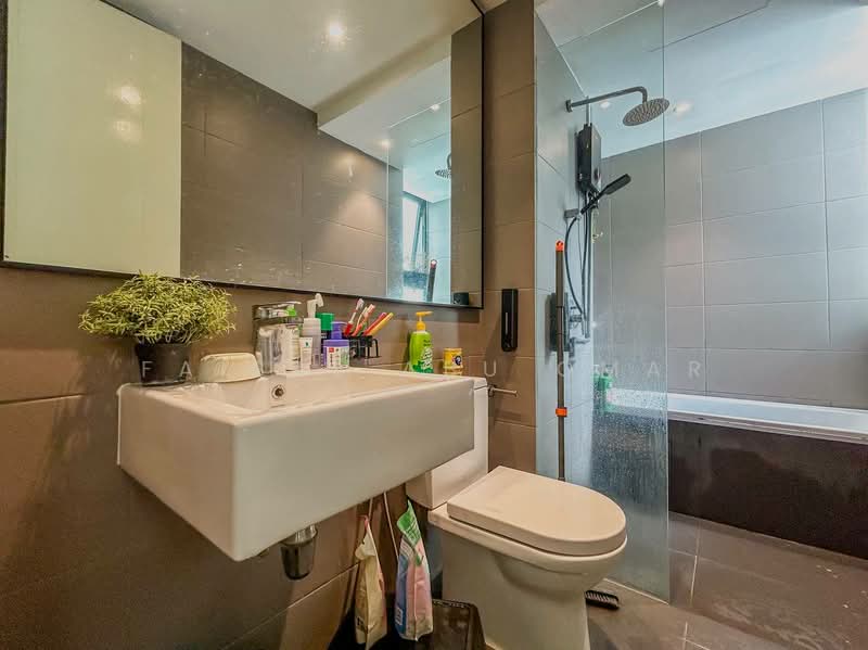 Kondominium untuk Dijual di Kaleidoscope (Residensi Setiawangsa) - Faisal Abu Omar - Bathroom - PropertyGuru.com.my